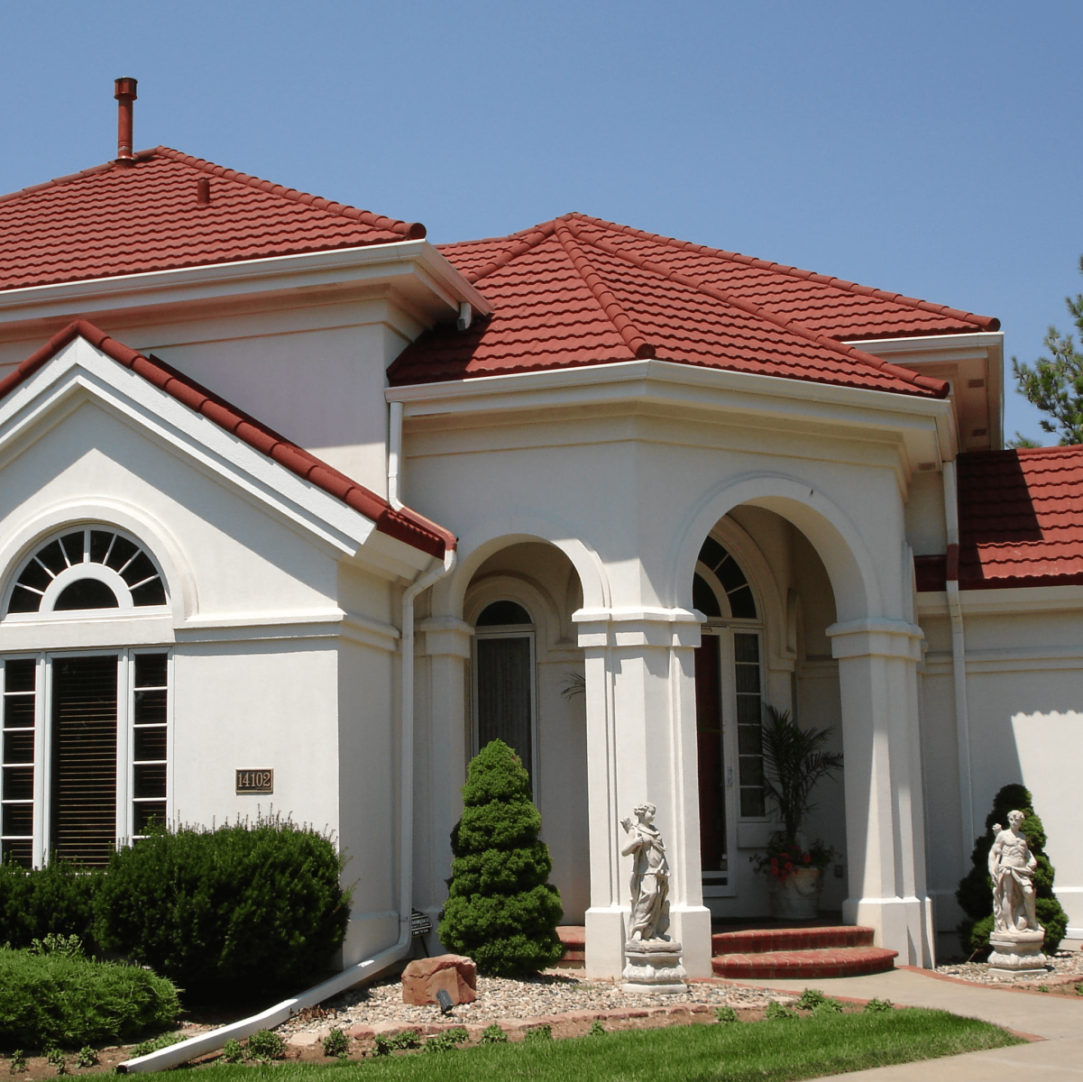 Pelican Roof SoCal Images